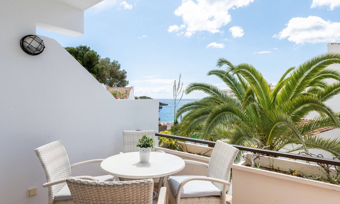 Cala Ferrera Apartamento | Apartamento 'Medusa' con vistas al mar, Wi-Fi y aire acondicionado