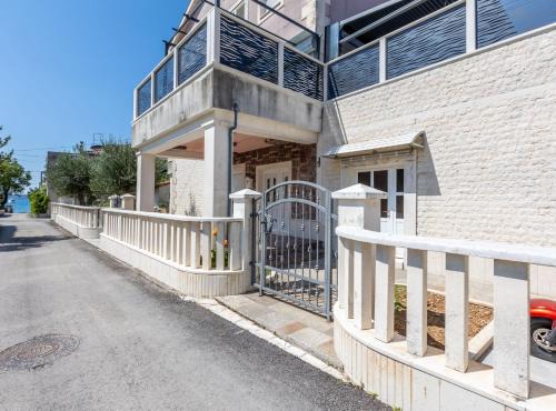 Kastela Apartamento | Apartment Merita