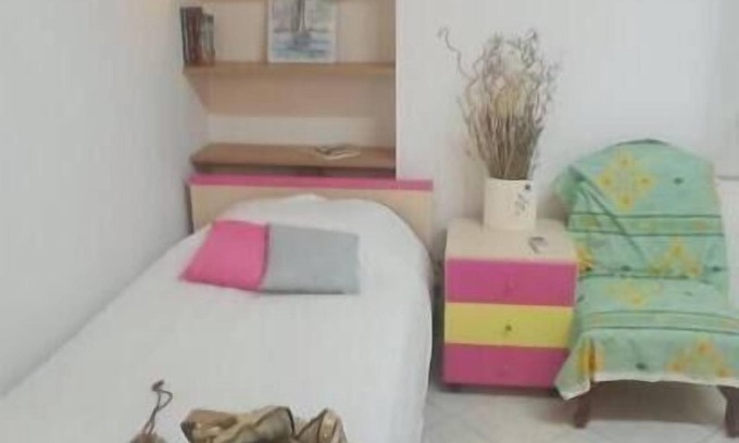 Mesolongi Apartamento | Apartment 'Messolonghi' with Private Terrace, Wi-Fi and Air Conditioning