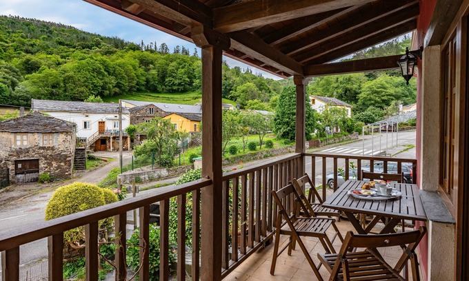 Boal Apartamento | Apartamento 'Mira' con vistas a la montaña, terraza privada y Wi-Fi