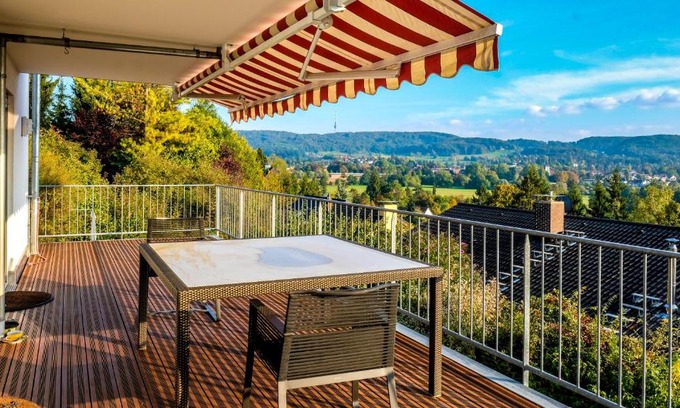 Weil am Rhein Apartamento | Apartment mit Fernsicht, nahe Schweizer Grenze