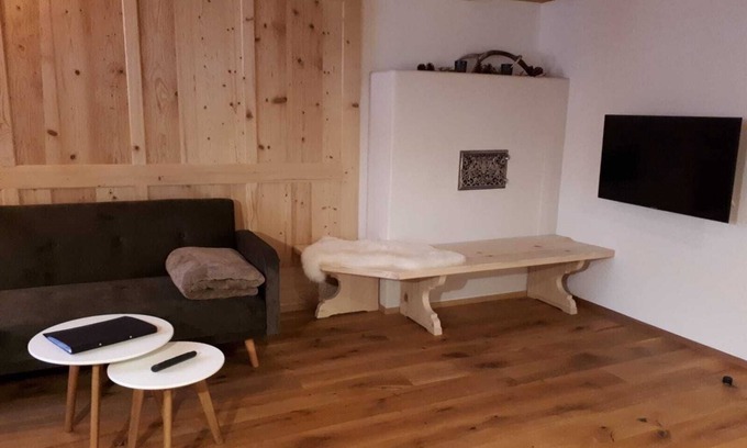 Mellau Apartamento | Apartamento 'Mittagspitz' con jardín compartido y Wi-Fi