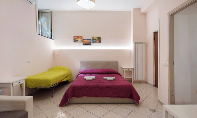 Gragnano Apartamento | Apartamento 'Monolocale Standard In Agriturismo' con vistas a la montaña, jardín compartido y Wi-Fi