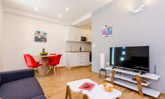 Mokosica Apartamento | Apartment Moon River - Two-Bedroom Apartment with Terrace
