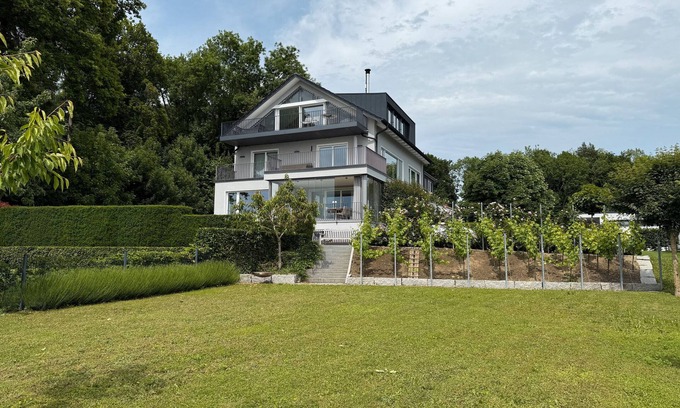 Schnetzenhausen Apartamento | Apartamento 'Müller' con vistas al lago, wifi y aire acondicionado