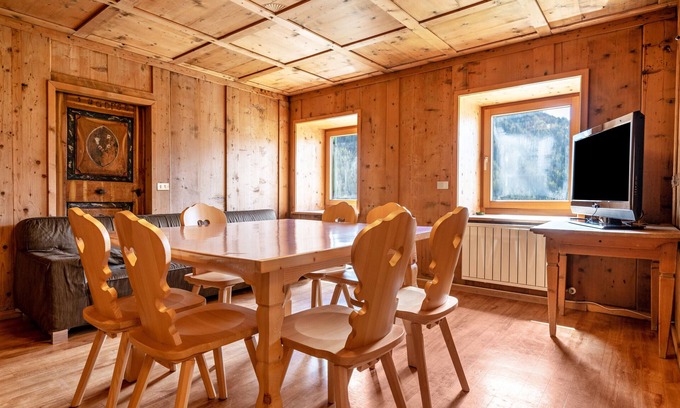 San Giovanni di Fassa Apartamento | Apartamento 'Muncion Apparte' con vistas a la montaña y jardín compartido