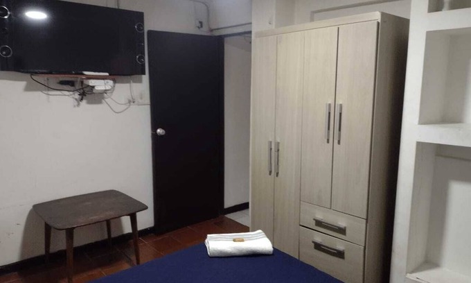 Puente Aranda Apartamento | apartamento cerca corferias terminal club militar embajada EEUU