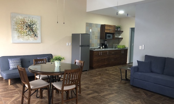 Colonia 5 de Diciembre Apartamento | Apartamento cerca del malecón