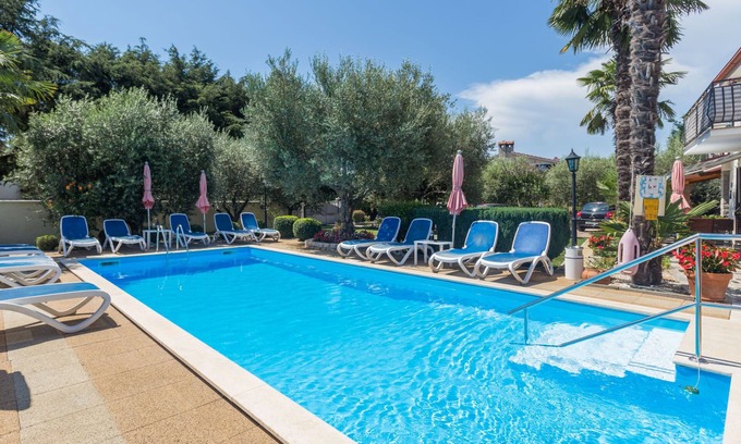 Kosinozici Apartamento | Apartamento Nena by Interhome