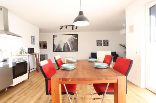 Rhein-Erft-Kreis District Apartamento | Apartment "New York" in Erftstadt - 3 Zimmer & 91qm - nahe Köln, Messe, Phantasialand & Bonn - Familienurlaub oder Business Trip