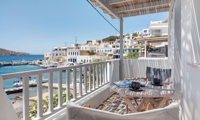 Katapola Apartamento | Apartamento 'Nicolas House 4' con vistas al mar, Wi-Fi y aire acondicionado