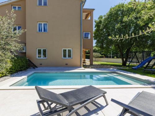 Rebici Apartamento | Apartment Nina by Interhome