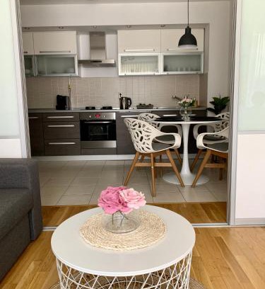 Varazdin Apartamento | Apartment Nina
