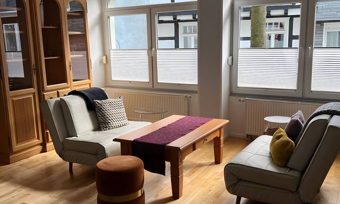 Schwelm Apartamento | Apartamento 'Nr 1' con Wi-Fi