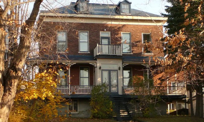 Desjardins Apartamento | Apartment Old Lévis (river view) CITQ 308089