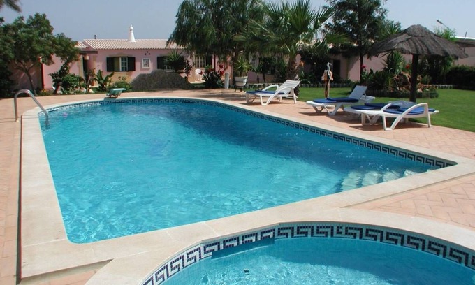 Odiaxere Apartamento | Apartamento en una hermosa parcela con piscina cerca del mar
