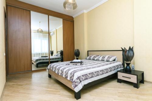 Lypky Apartamento | Apartment on Khreshchatyk