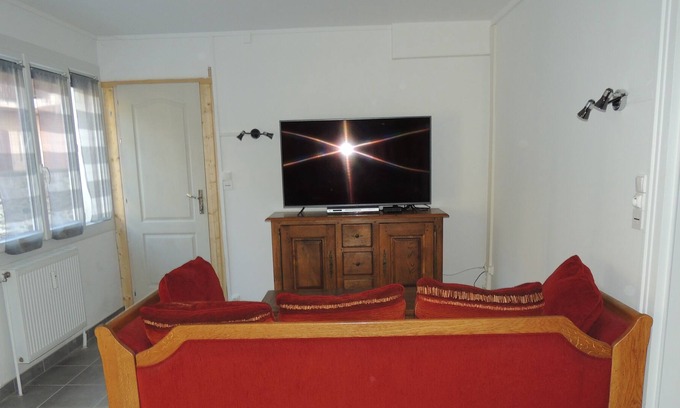 Allevard Apartamento | Apartment on the ground floor in the city center