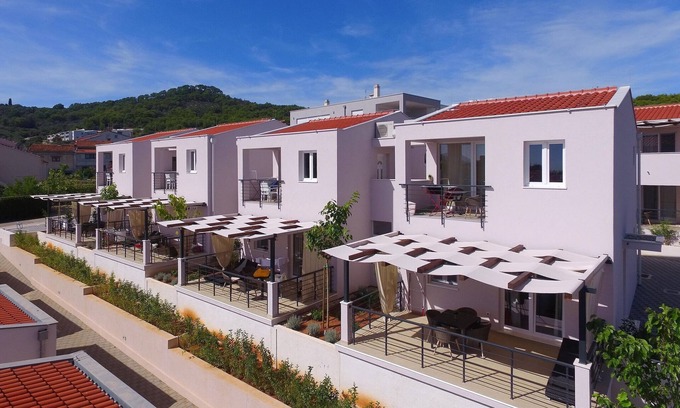 Preko Apartamento | Apartamento en Ugljan con piscina y playa