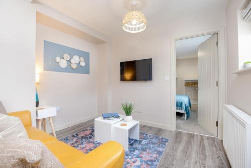 Plymouth Apartamento | Apartment One - King Bed - Free Private Parking - by Ocean City Retreats