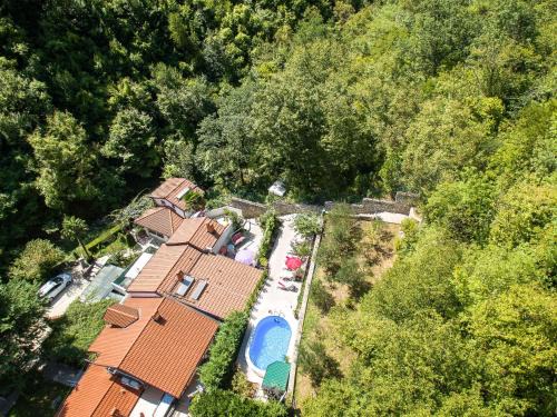 Medveja Apartamento | Apartment Oscha by Interhome