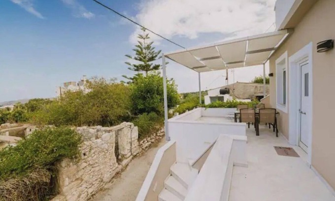 Monopari Apartamento | Apartamento 'Palailimnos' con vistas al mar, Wi-Fi y aire acondicionado