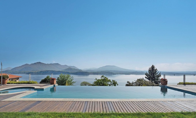 Carcioni Apartamento | Apartamento 'Paola's' con vistas al lago, piscina privada y Wi-Fi