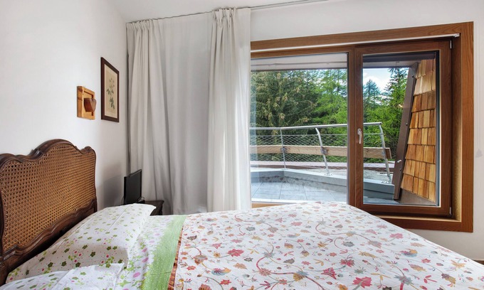 Gressan Apartamento | Apartamento 'Pino' con vistas a la montaña, terraza privada y jardín compartido