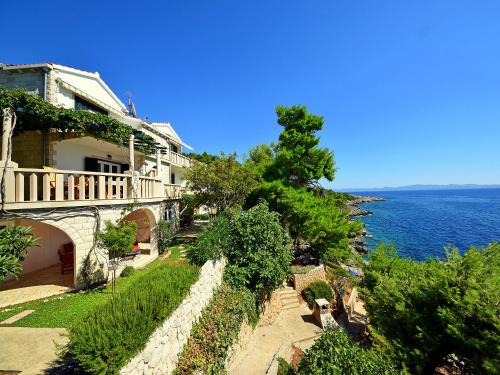 Orebic Apartamento | Apartment Plavac Mali-5 by Interhome