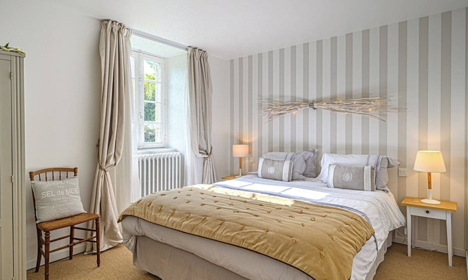 Clohars-Carnoet Apartamento | Apartamento 'Prat Bras - T1 - Bord De Mer' con jardín compartido y Wi-Fi