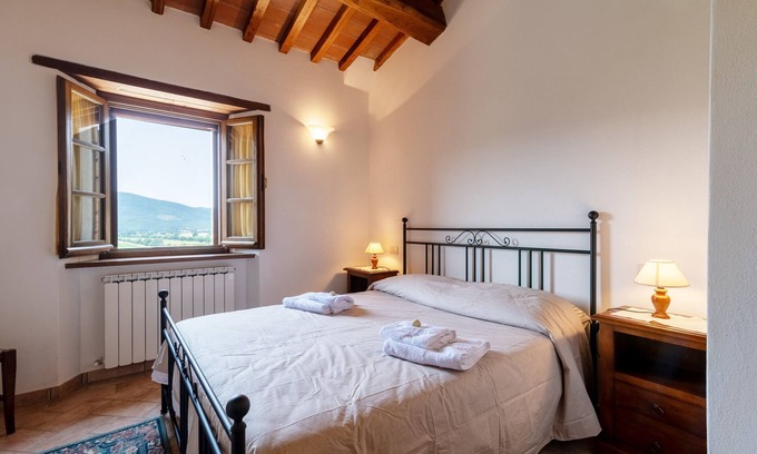 Lisciano Niccone Otro | Apartamento "Pugnano Alto - Tartufo" con piscina compartida y Wi-Fi