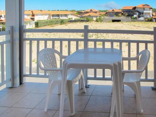Biscarrosse Plage Apartamento | Apartment Résidence Belle Dune-2 by Interhome