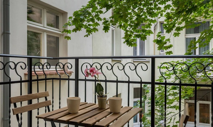 Warszawskie Apartamento | Apartment Rakowicka 6 Cracow by Renters
