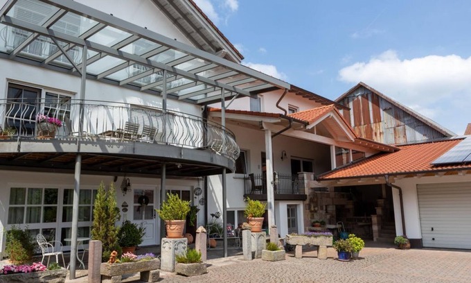 Gersfeld Apartamento | Apartment Reesberg-Stube - Apartment with balcony (93 sqm)