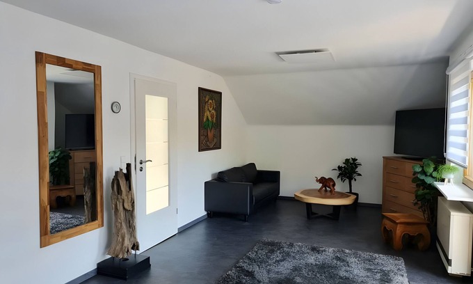 Bad Wildbad Apartamento | Apartamento 'Relax 2' con vistas a la montaña, terraza privada y Wi-Fi