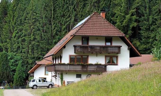 Biederbach Apartamento | Apartamento 'Ringwald' con vistas a la montaña, jardín compartido y Wi-Fi