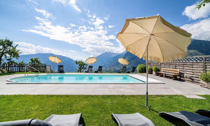 Schenna Apartamento | Apartamento 'Roath Hof 3' con vistas a la montaña, jardín compartido y Wi-Fi