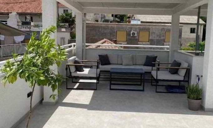 Duboka Apartamento | Apartment Roko by aneo travel