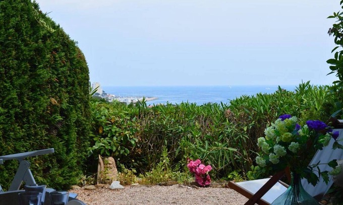 Plage de la Garonnette Apartamento | Apartment Sainte-Maxime, 1 bedroom, 5 persons