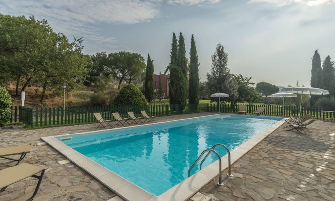 Magione Apartamento | Apartment Salon + Vineyards