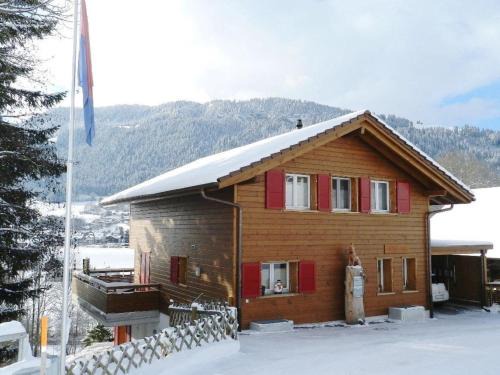 Zweisimmen Apartamento | Apartment Schön-Egg by Interhome
