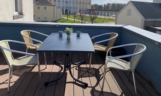 Rhein-Erft-Kreis District Apartamento | Apartment Schlossblick - Terrasse / Phantasialand / Köln / Bonn