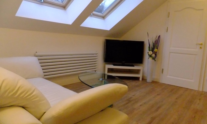 Poecking Apartamento | Apartamento Sea and Sail, ideal para familias, lago Starnberg, WiFi, aire acondicionado