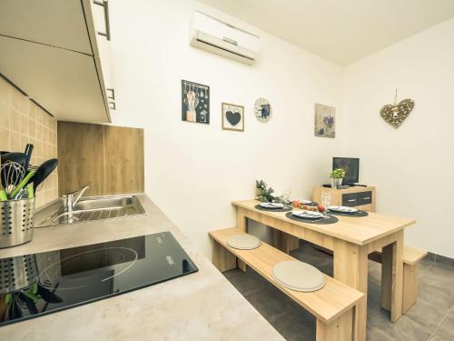 Karlobag Apartamento | Apartment Snježana-4 by Interhome