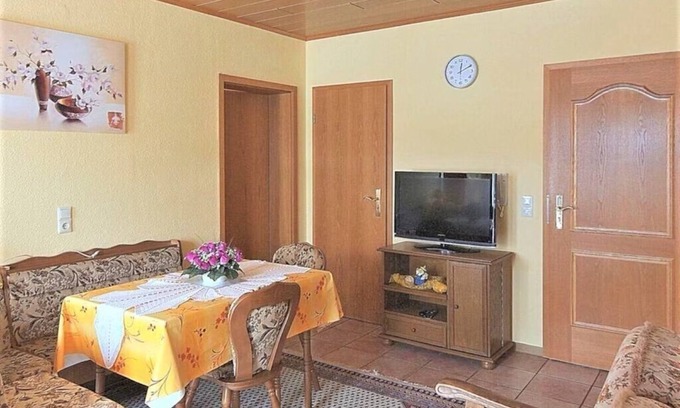 Fischbach bei Dahn Apartamento | Apartamento 'Sonnenblick - Fewo 1' con balcón y Wi-Fi