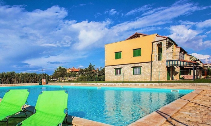 Gedici Apartamento | Apartment Sofia with Roof Terrace