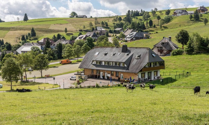 Hofsgrund Apartamento | Apartamento 'Sport Rees - Ferienwohnung Pia' con vistas a la montaña, terraza compartida y Wi-Fi