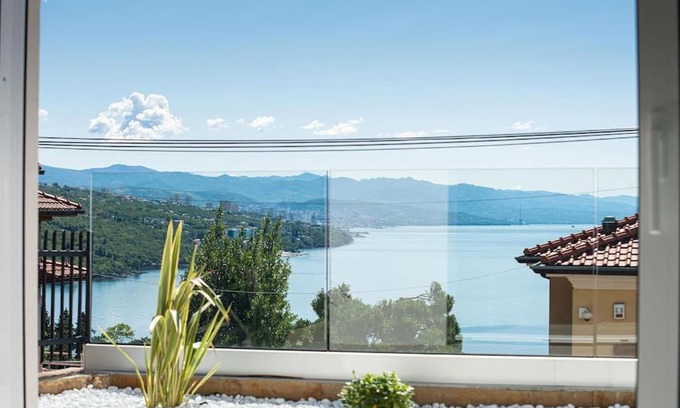 Volosko Apartamento | Apartment Starfish with private pool and magnificent sea view
