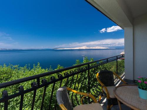 Senj Apartamento | Apartment Starigrad-4 by Interhome