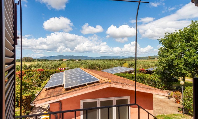 Grosseto Apartamento | Apartamento 'Stefano' con jardín compartido, Wi-Fi y aire acondicionado
